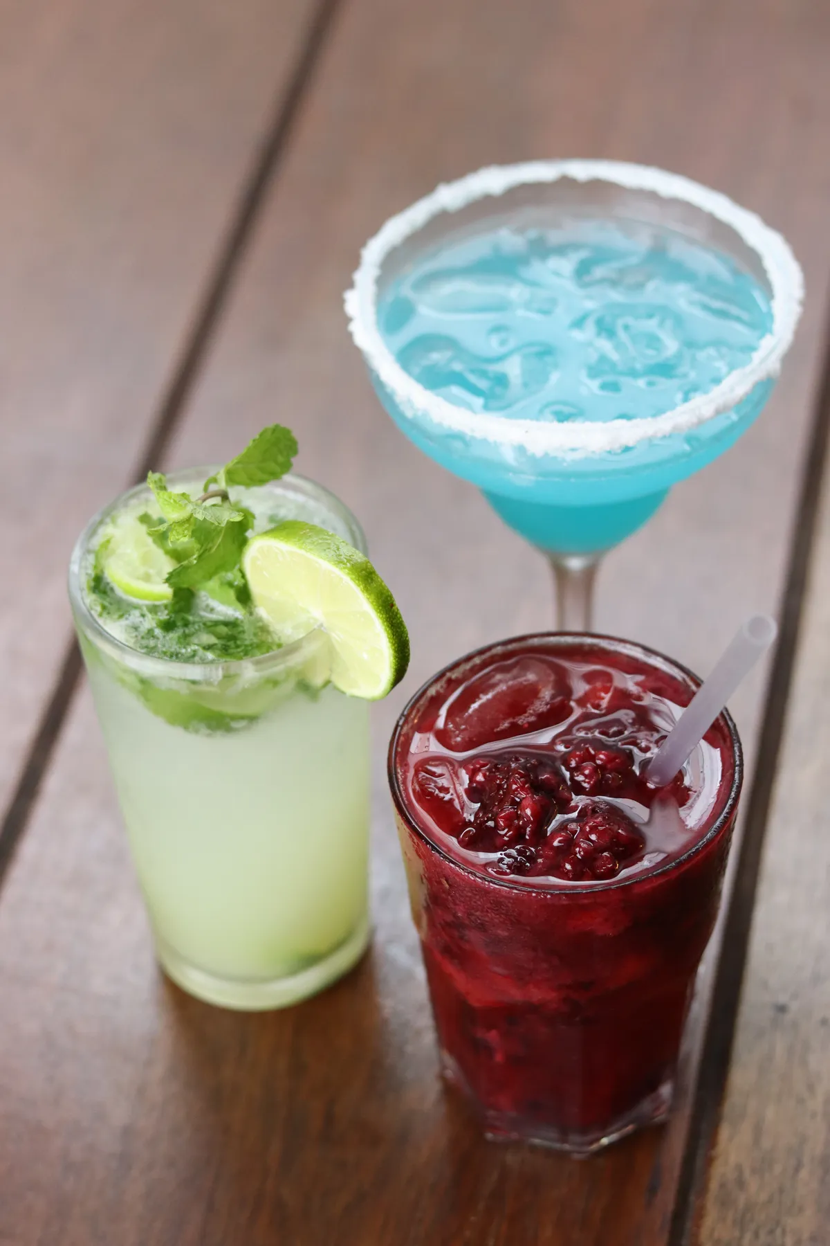 Drinks e caipirinhas artesanais da Casa da Cachaça Londrina